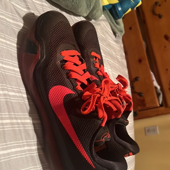 kobe 10 bright crimson - Picture 4 of 6